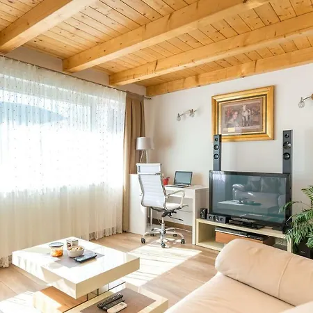 Summer House Dario