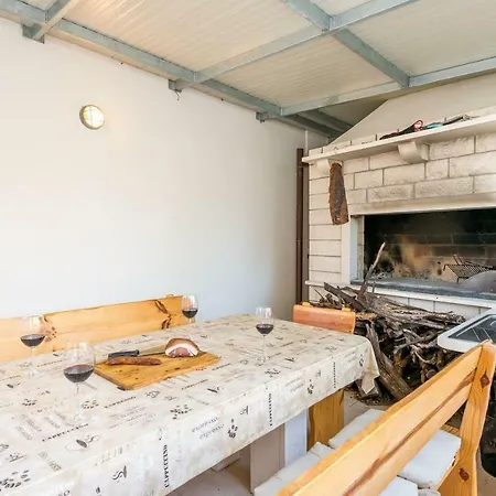 Summer House Dario Dom wakacyjny